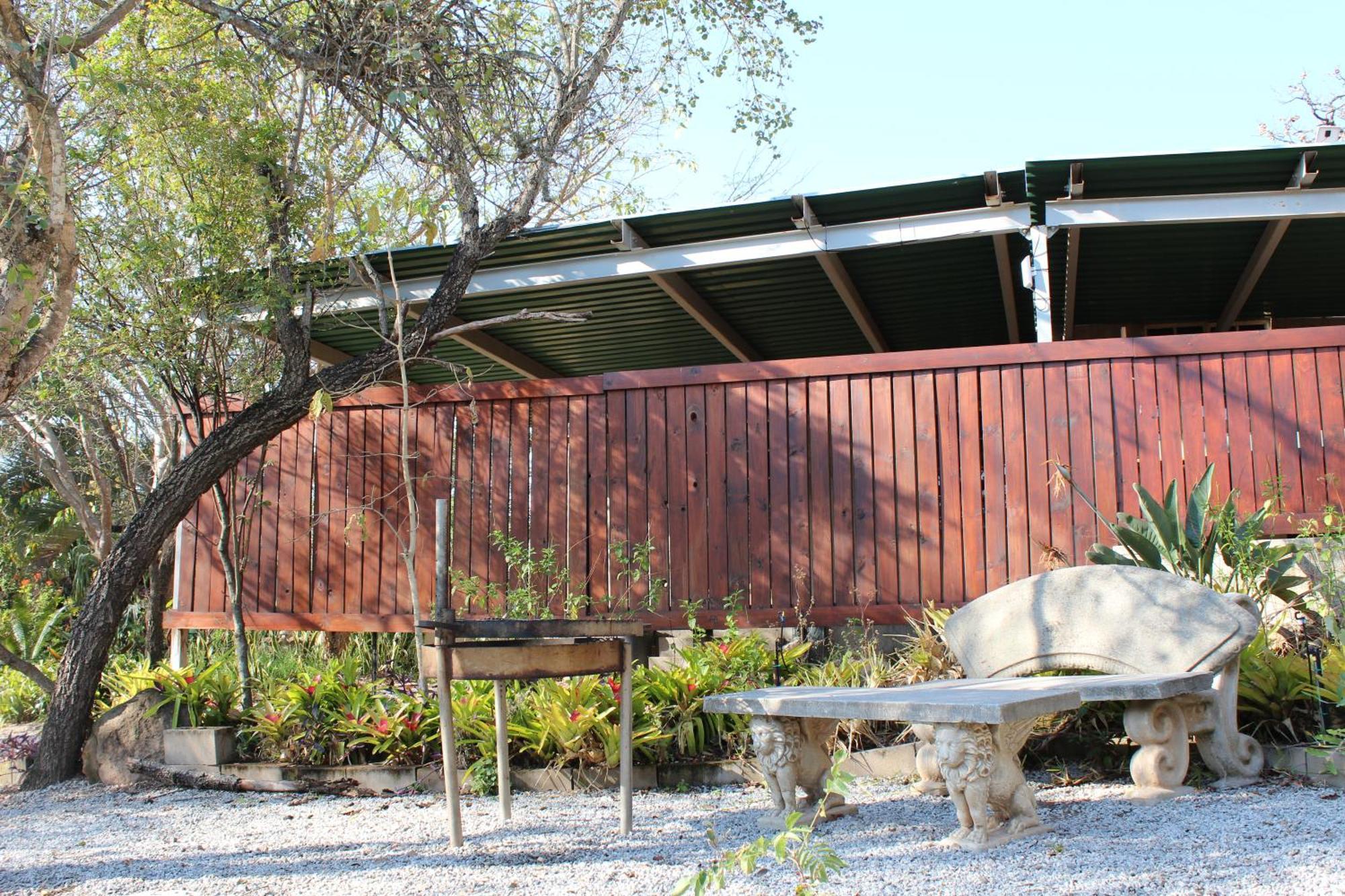 Tucked-Away 1&2 Bedroom Houses Mbombela Esterno foto